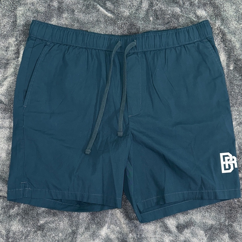 Banana Republic Deck Shorts - Large